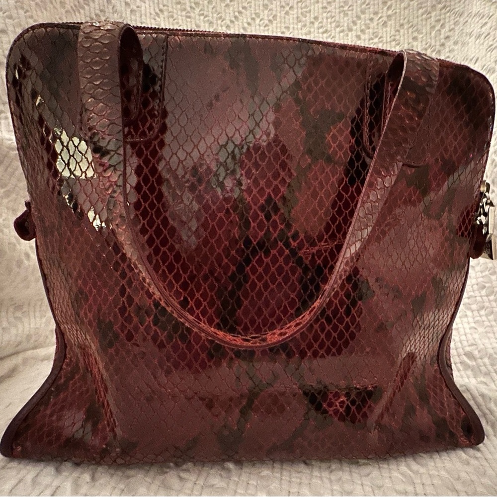 Enrico Coveri Python Shoulder Handbag in Oxblood - Picture 5 of 11